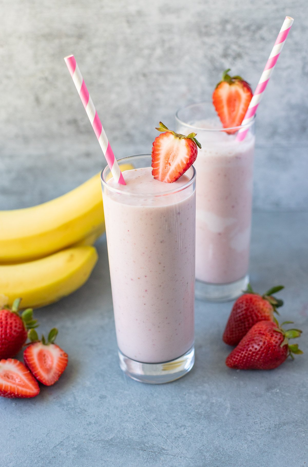 Healthy Strawberry Banana Smoothie Recipes for Weight Loss: Delicious & Nutritious 3 Healthy Strawberry Banana Smoothie Recipes for Weight Loss: Delicious & Nutritious